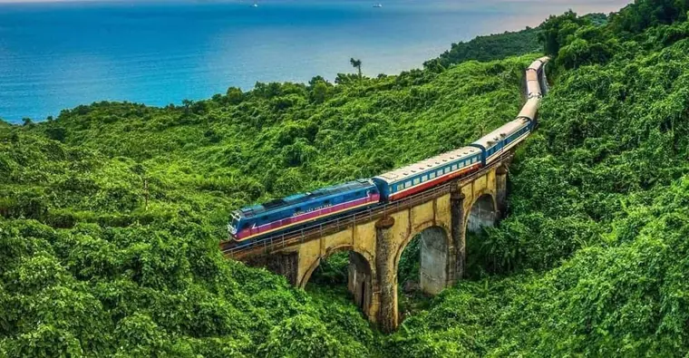 Hai Van Pass — Da Nang, Mountain pass · viewpoint