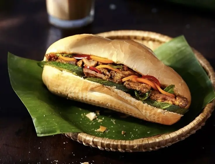 Bánh Mì 25 — Hanoi, Street food · fast lunch