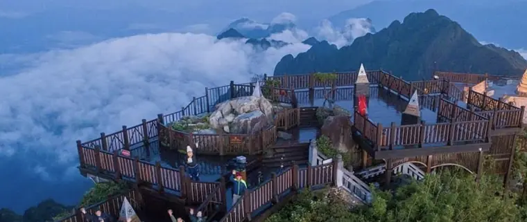 Fansipan — Sapa, Roof of Indochina · 3,143 m