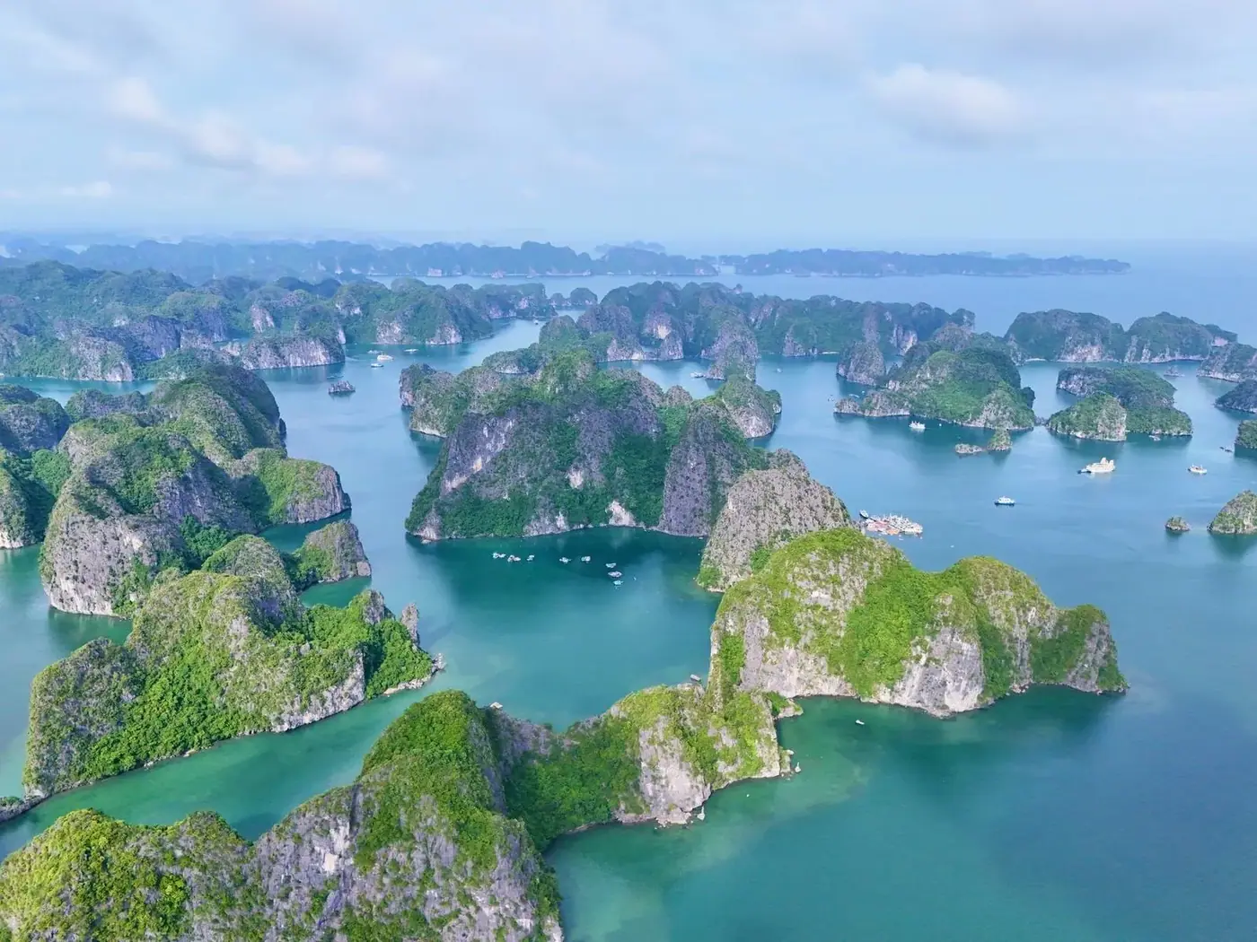 Best Islands in Vietnam 2026: Phu Quoc vs Con Dao vs Cat Ba vs Ly Son Compared