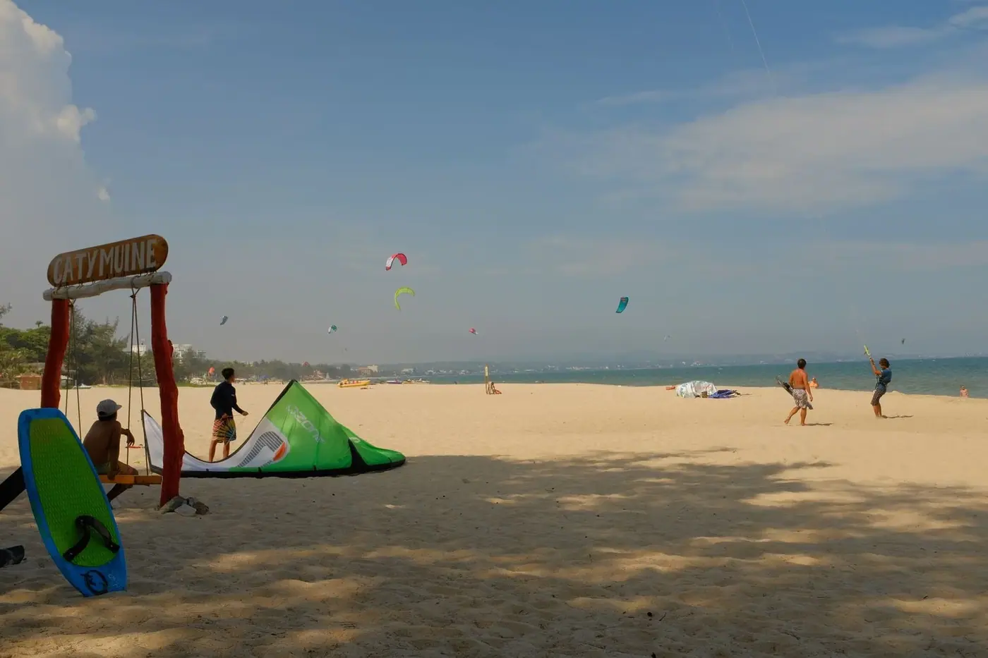 Mui Ne: Kitesurfing & Sand Dunes Guide 2026