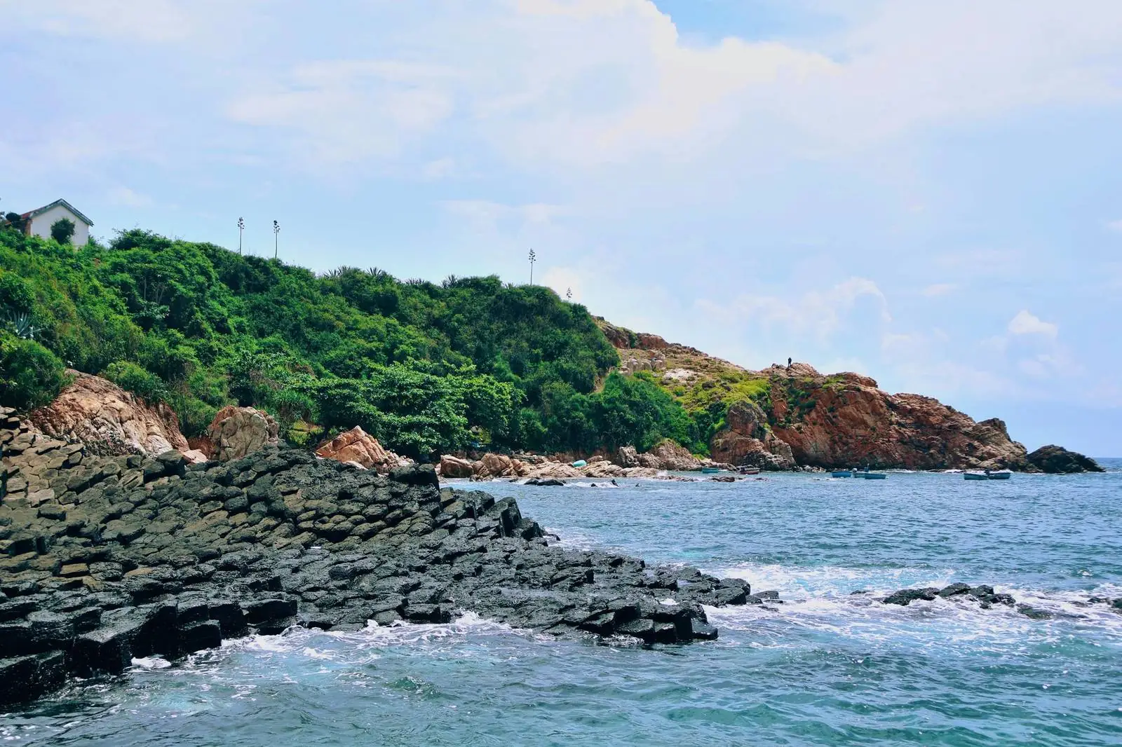 Hexagonal basalt rock columns at Ganh Da Dia, Phu Yen