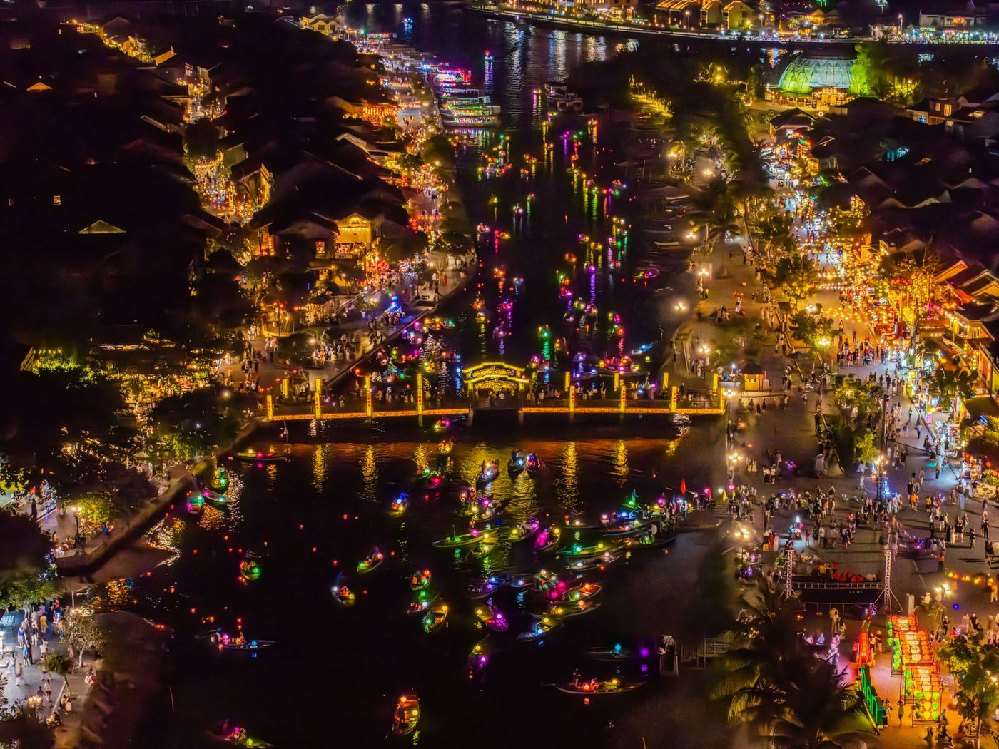 Vietnam Festival Calendar 2026: Tet, Mid-Autumn and Hoi An Lantern Festival Dates