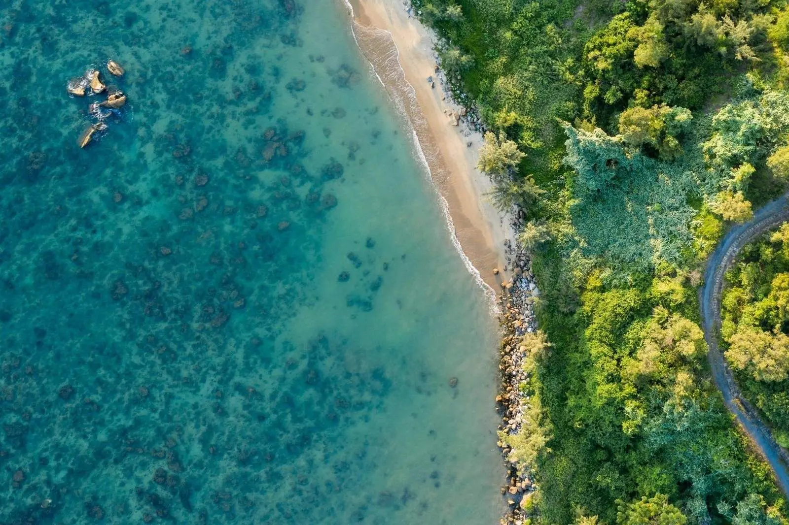 Vietnam High Season: When Prices Rise and How to Book