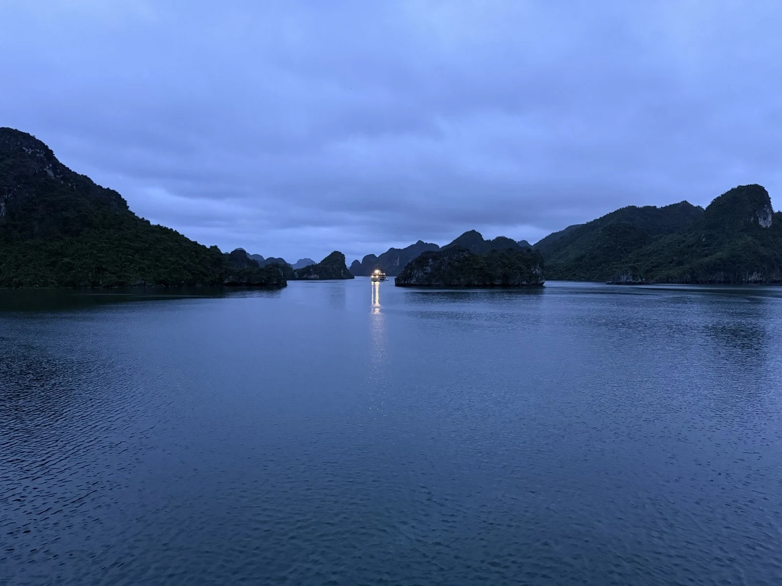 Vietnam Honeymoon Itinerary: 10 or 14 Days, North to South