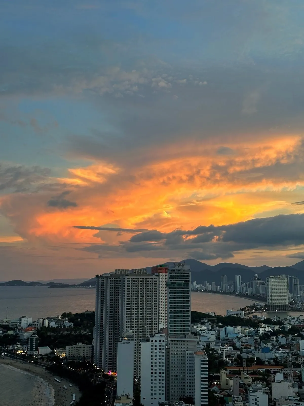 Vietnam With Kids in 2026: Nha Trang vs Phu Quoc vs Da Nang