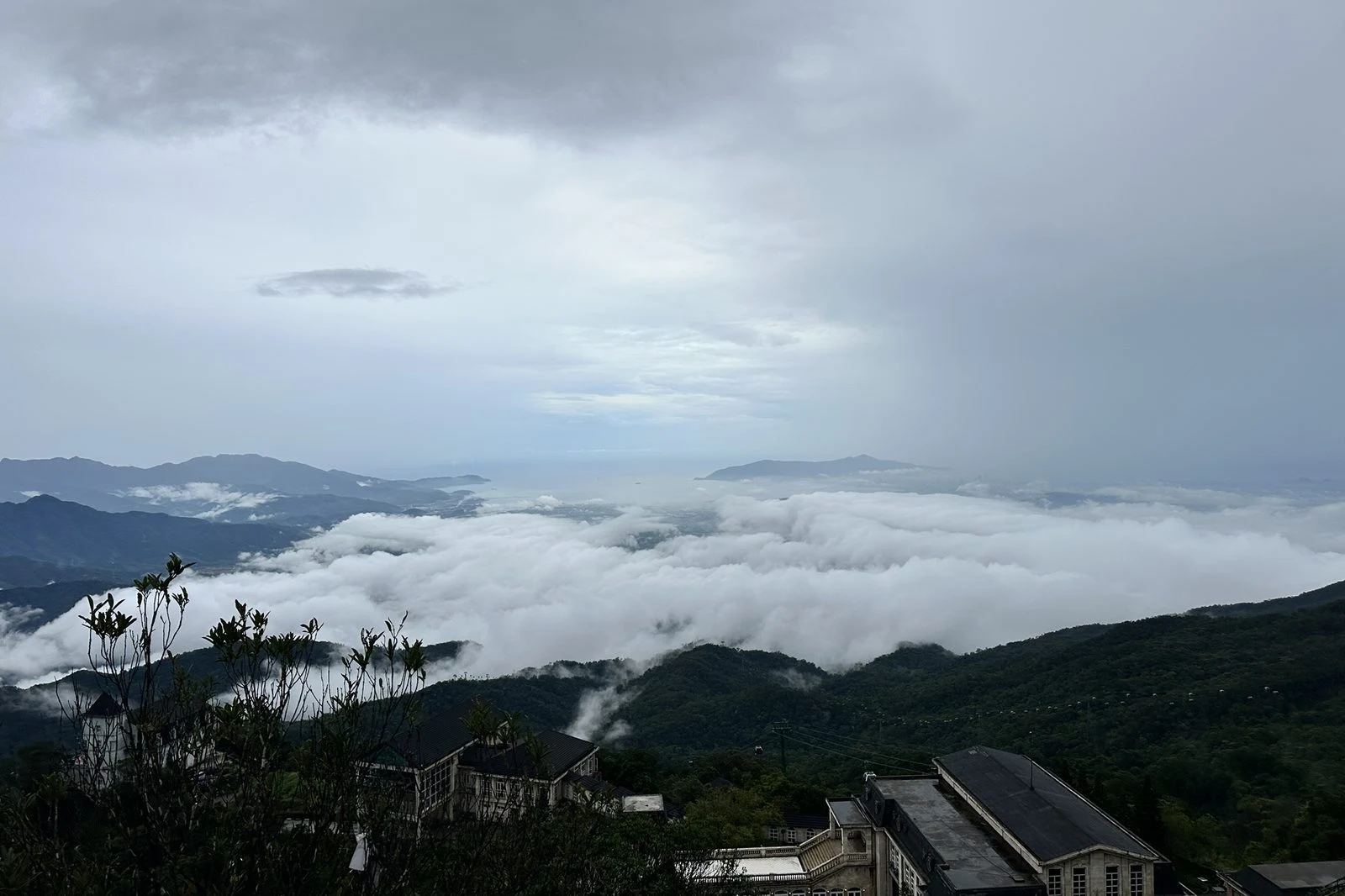 Vietnam Tour Extras 2026: What You Pay on Top